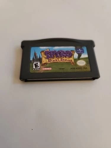 Spyro: Attack of the Rhynocs (Nintendo Game Boy Advance, 2003) Tested Working