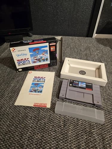 Tiny Toon Adventures Wacky Sports Challenge SNES Complete In Box RARE!