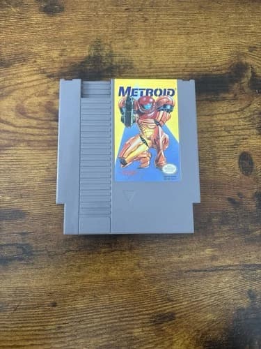 Metroid Yellow Label Nintendo NES, 1987) Tested and Working Cart Only