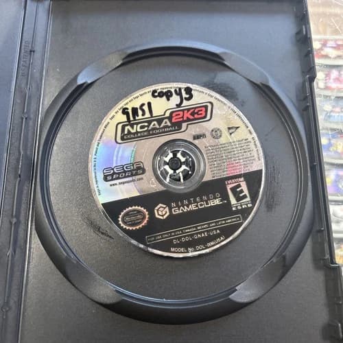 NCAA College Football 2K3 (Nintendo GameCube, 2002) Disc Only