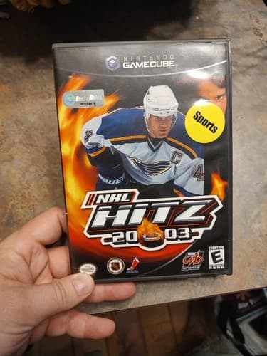 NHL Hitz 20-03 (Nintendo GameCube, 2002) w/registration card