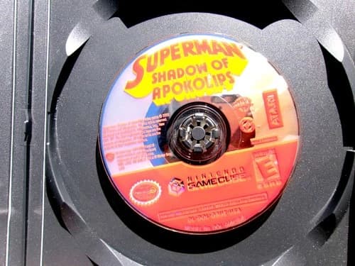 Superman: Shadow of Apokolips, disc only, Gamecube, no errors, barely touched