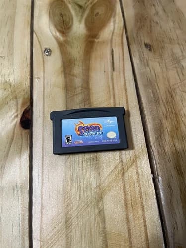 Spyro: Season of Ice (Nintendo Game Boy Advance, 2001) GBA Tested