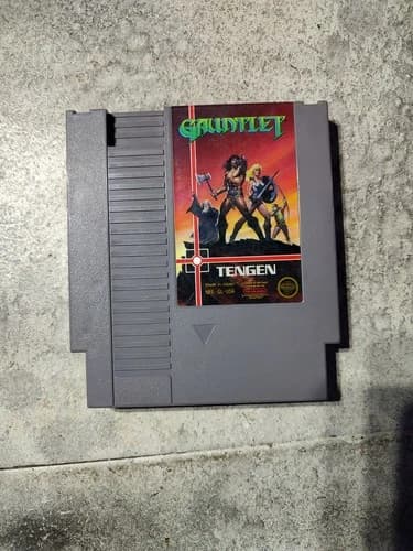Gauntlet ( Nintendo NES, 1988) Tested & Working