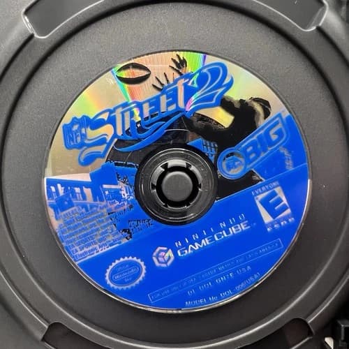 Nintendo GameCube NFL Street 2 - DISC ONLY - Tested & Works