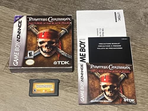 Pirates of the Caribbean Curse Black Pearl Nintendo Game Boy Advance Complete