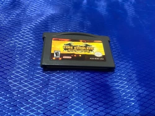 Fire Emblem: The Sacred Stones (Nintendo Game Boy Advance, 2005) authentic