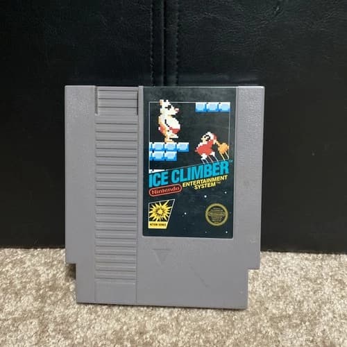 Ice Climber Nintendo NES 1985 Authentic and Tested. 03/26. Fast Shipping .