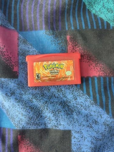 Pokemon FireRed (Game Boy Advance, 2004)