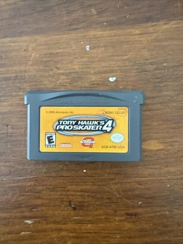 Tony Hawk's Pro Skater 4 Nintendo Game Boy Advance GBA