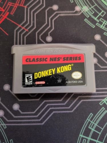 Donkey Kong Classic NES Series Nintendo Game Boy Advance 2004 Authentic Tested