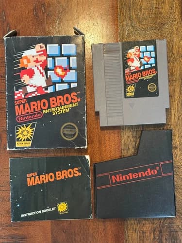 Super Mario Bros NES CIB(ish) Front Looks Great Business Front Party in the Back