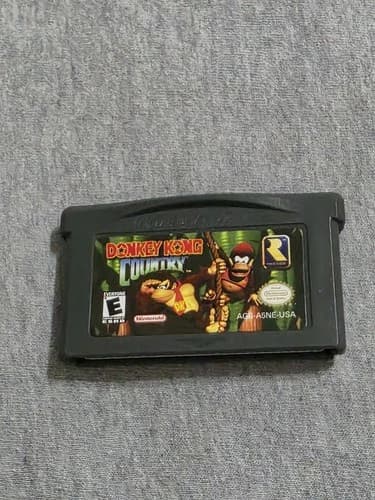 Donkey Kong Country (Nintendo Game Boy Advance, 2003)