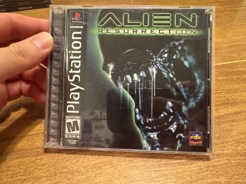 Alien Resurrection (Sony PlayStation 1) PS1 CIB complete video game w/ reg card