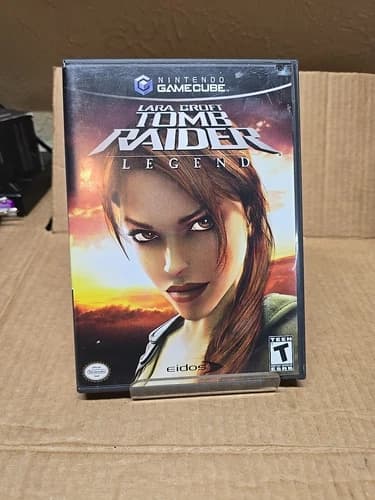 Lara Croft: Tomb Raider -- Legend (Nintendo GameCube, 2006)