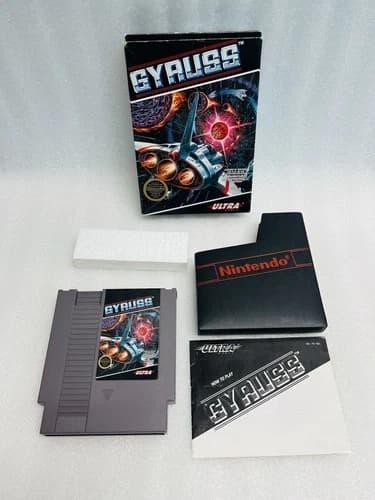 Gyruss Nintendo NES Game 1989 CIB