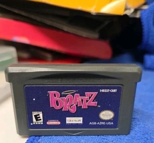 Bratz (Nintendo Game Boy Advance, 2003) GBA CART ONLY - TESTED & WORKING!