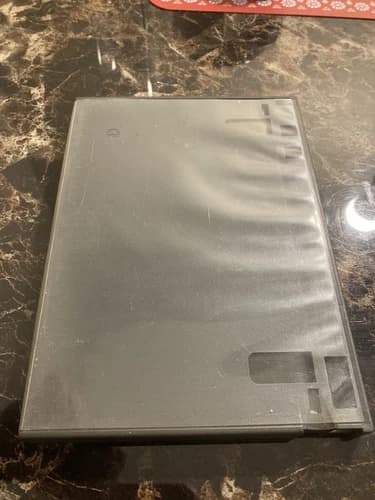 Resident Evil 4 (Nintendo GameCube, 2005)