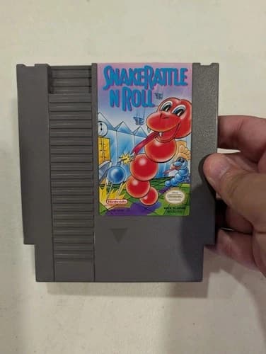 Snake Rattle 'N' Roll (Nintendo Entertainment System NES, 1991) TESTED & WORKS