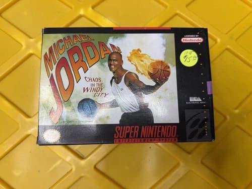 Michael Jordan: Chaos in the Windy City (Super Nintendo) SNES complete. Rare!!!