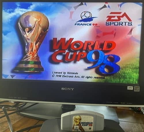 World Cup 98 Nintendo 64 N64 Gray Cartridge Game E EA SPORTS Soccer NTSC-U/C