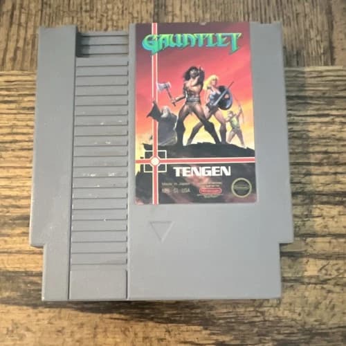 Tengen Gauntlet Nintendo NES Game Cartridge NTSC-U/C US/Canada