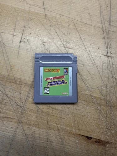 Arcade Classic No. 1: Asteroids/Missile Command (Nintendo Game Boy, 1995)