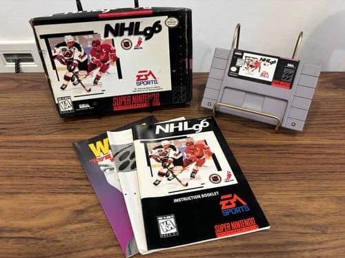 NHL96 SNES Super Nintendo Game With Box and Manual