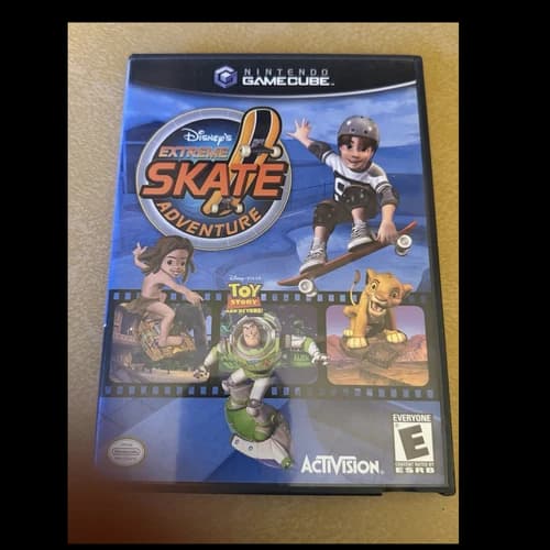 Disney's Extreme Skate Adventure Nintendo GameCube Activision Manual CIB