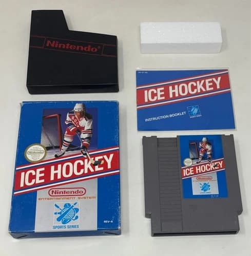 NES Nintendo - Ice Hockey - CIB Complete in Box w/ Manual - Tested