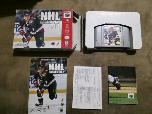 NHL Breakaway 98 N64 Nintendo 64 Complete in Box CIB w/ Manual TESTED WORKING