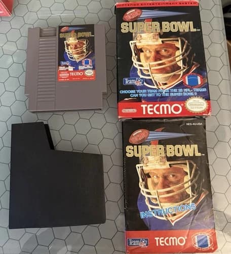 Tecmo Super Bowl for Nintendo NES Complete CIB Tested Working