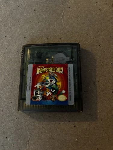 Looney Tunes Marvin Strikes Back Nintendo Gameboy Color