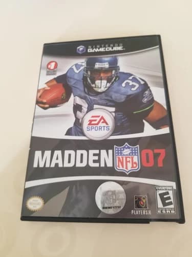 Madden NFL 07 (Nintendo GameCube, 2006) CIB Complete with manual