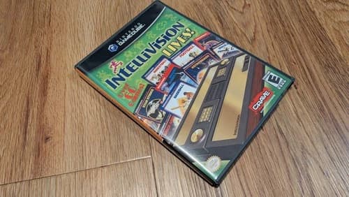 Intellivision Lives (Nintendo GameCube, 2004) CIB Complete with Manual - NTSC US