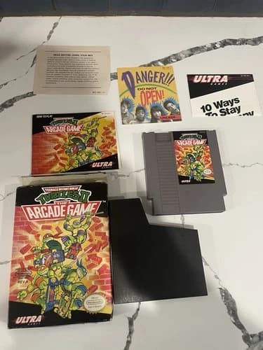 Ultra Games Teenage Mutant Ninja Turtles II Arcade Game Complete Box Manual NES