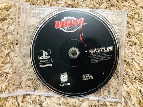 Resident Evil PS1 (PlayStation 1, 1996) Disc Only Capcom Black Label Tested