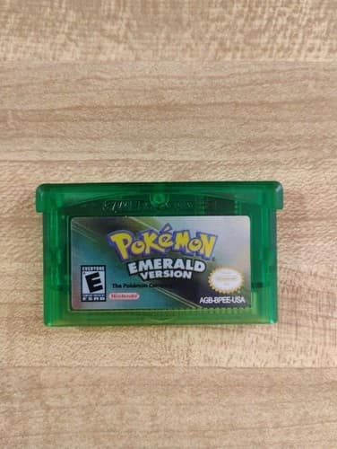 Pokemon Emerald - Nintendo Game Boy Advance