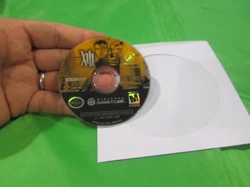 THIRTEEN XIII NINTENDO GAMECUBE ONLY DISC AS PHOTOS WORKS PERFECTLY US EDITION