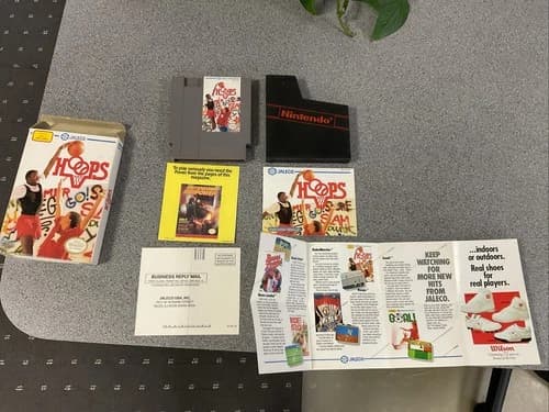 CIB HOOPS BASKETBALL NINTENDO NES VIDEO GAME COMPLETE IN BOX