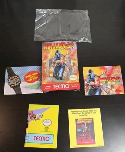 1989 NINJA GAIDEN Nintendo NES Game Box ONLY W/Manual Inserts CLEAN