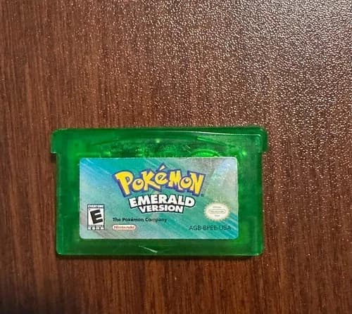 Pokemon Emerald (Nintendo Gameboy Advance, 2005) GBA Authentic New Battery Works