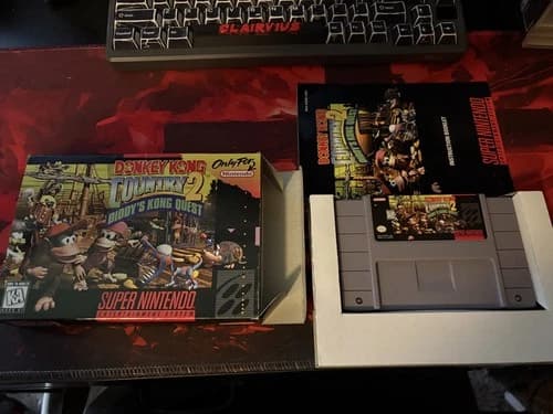 Donkey Kong Country 2: Diddy's Kong Quest (Super Nintendo, 1995) SNES CIB