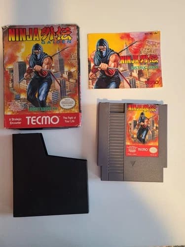 Ninja Gaiden (NES, 1988) Complete Box, Game, and Manual Tested and Working