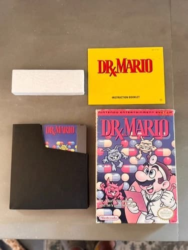 DR. Mario: CIB - Original NES - Tested Works!