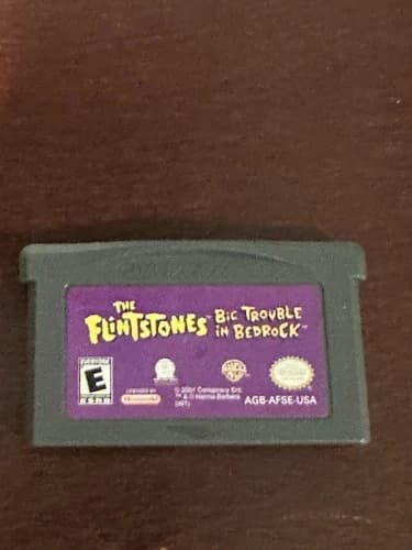The Flintstones Big Trouble in Bedrock Gameboy Advance Cartridge Authentic