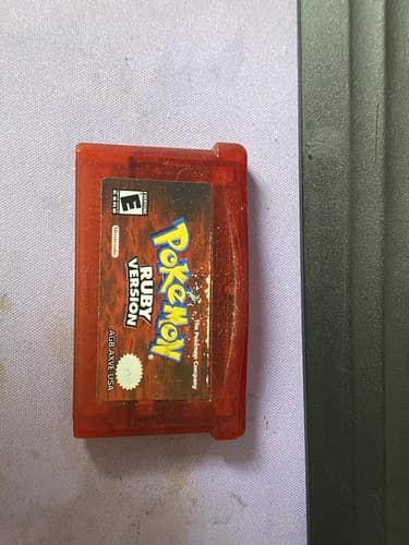 Pokémon: Ruby Version (Game Boy Advance, 2003) [Dead Battery!]