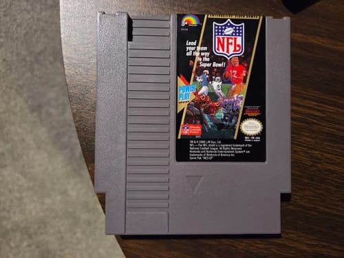 NFL (Nintendo, NES)