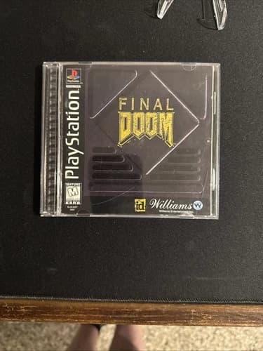 Final Doom PlayStation PS1 Black Label CIB