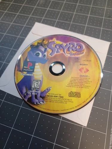 Spyro The Dragon (Sony PlayStation 1 PS1, 1999) Black Label Disc Only -Tested
